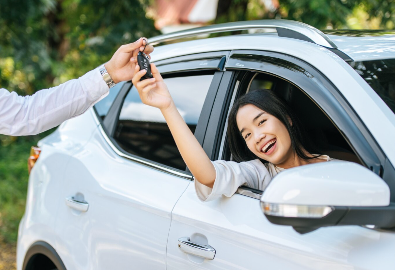 汽車保險, 車保, 2026車保, 保險, 慳錢車保, 新牌仔投保, P牌車保費, 續保貼士, 網上投保折扣, 理財, 慳錢理財, 養車成本, 香港車主, E LOAN理財攻略, 汽車理財, 理財貼士, 2026車保